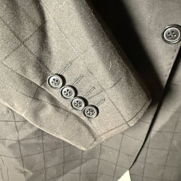 Vicci Uomo Suit Black Window Pane 4 Button Jacket & Pants Cuffed Hem Sz 42L/35W - Picture 4 of 15